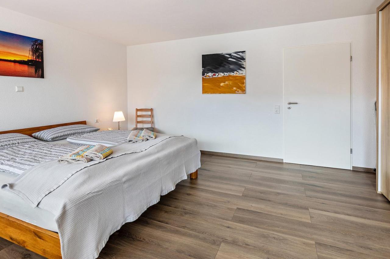 Ferienwohnung Am Alten Brunnen ガイエンホーフェン エクステリア 写真